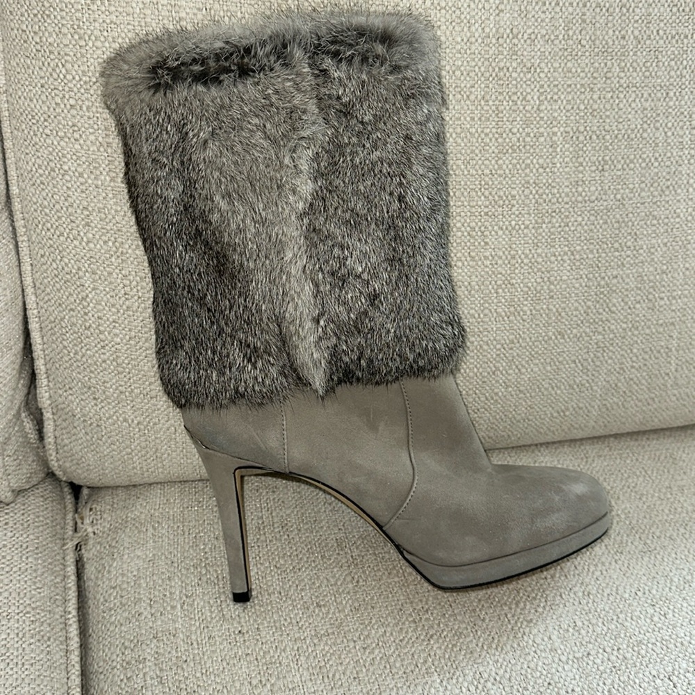 Brand new MK boots